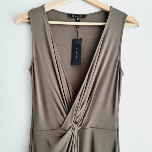 DYNAMITE Faux Wrap Soft Draped Gathered Sleeveless Stretch Mini Dress Taupe Sz S - Picture 4 of 13